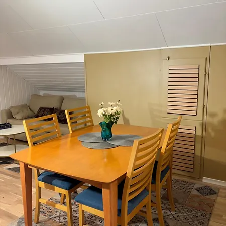 3 Soveroms Leilighet-komfort Og Stil -perfekt For Ferie Og Jobb Gjøvik